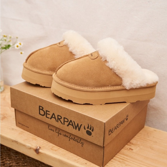 BearPaw Shoes - BEARPAW Retro Loki - NEW